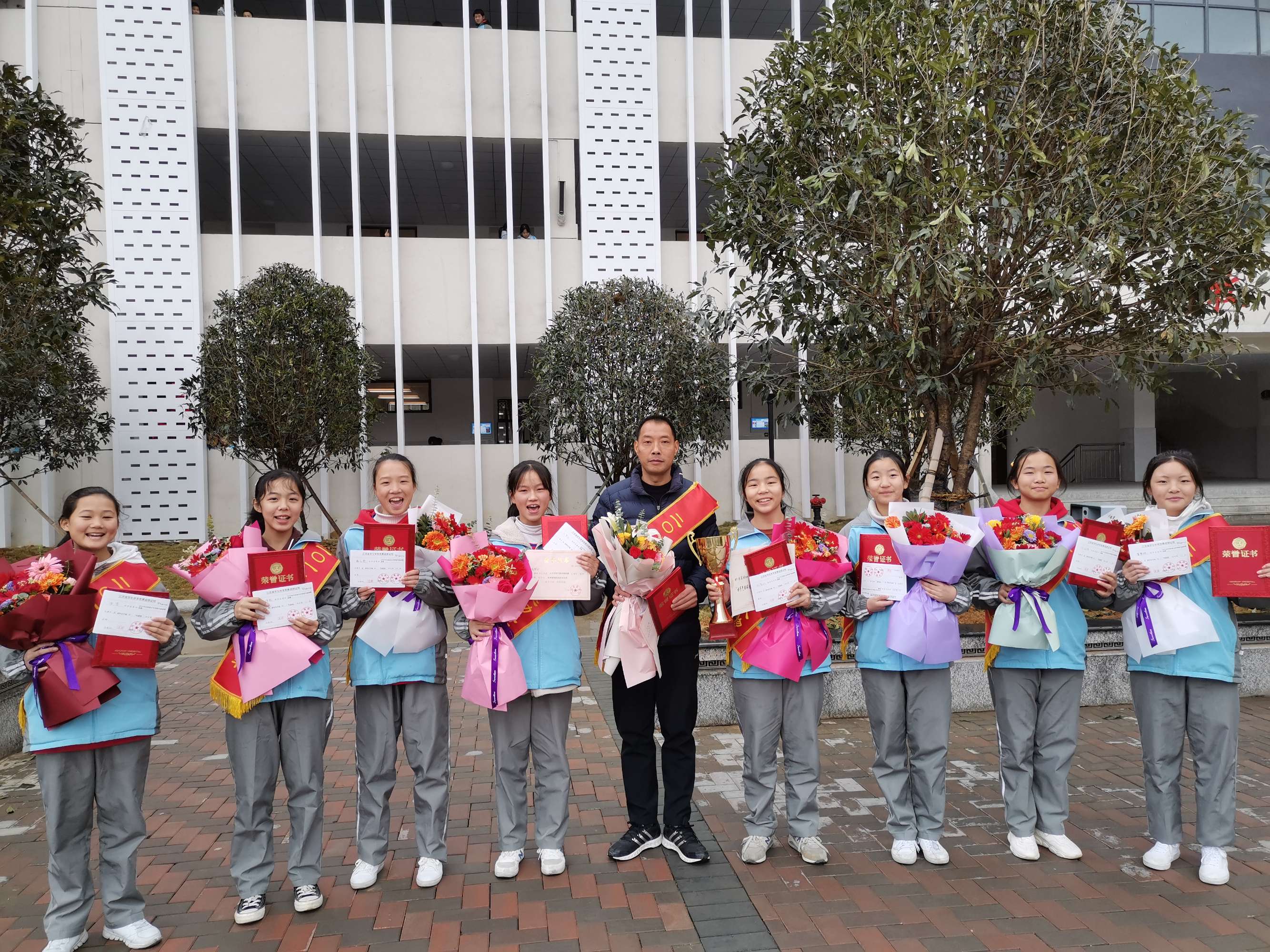 微信图片_20191219144725.jpg