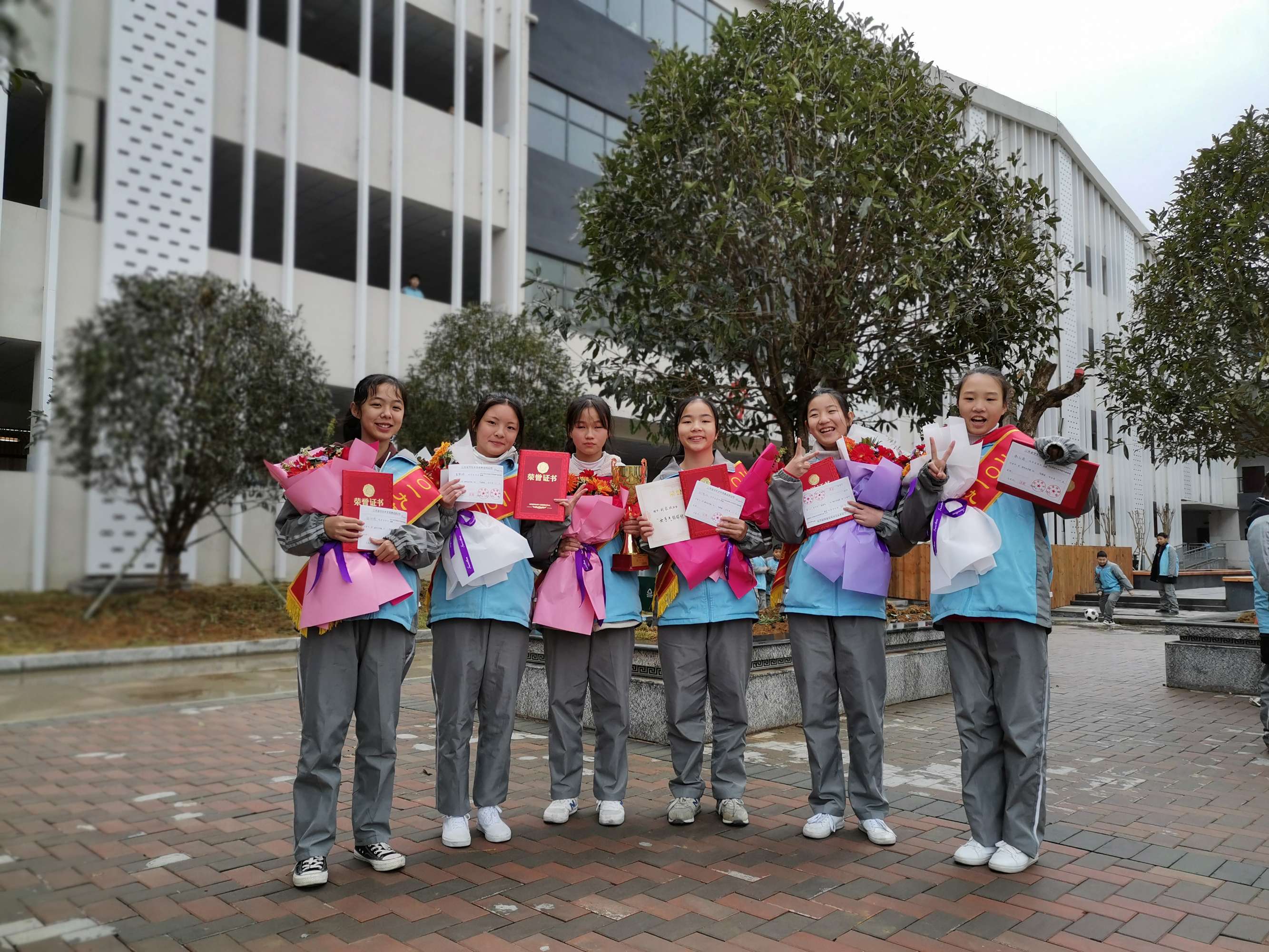 微信图片_20191219144819.jpg